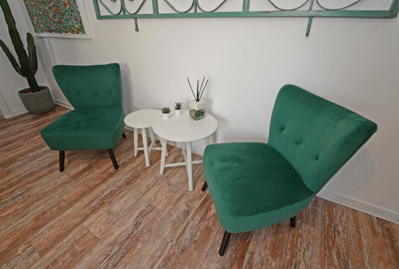 Natale Del Grande 21 Stylish Apartment Рим Екстериор снимка